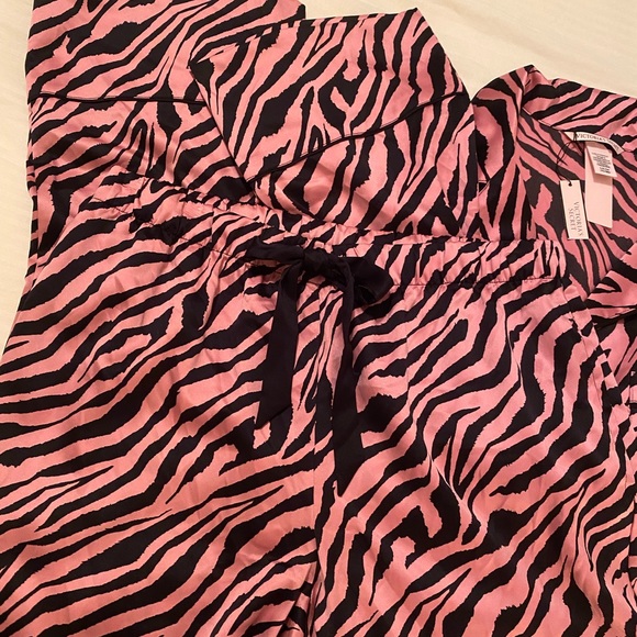 Victoria Secret The Mix Pijama Set Sz Small 🌷🤩 - Picture 5 of 6
